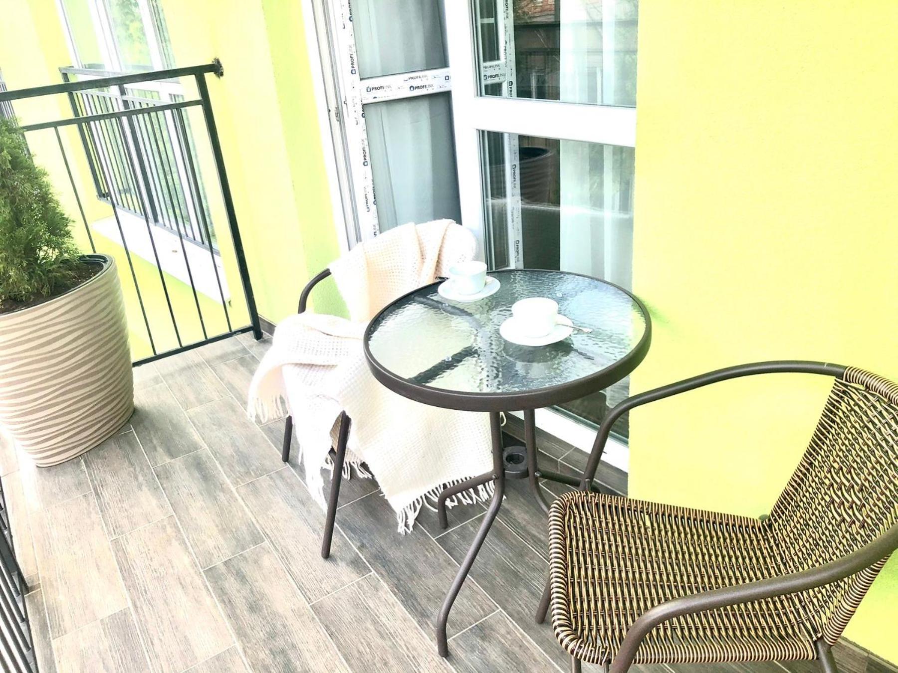 Osapart Romantic Apartment In The Complex Great Britain Λβιβ Εξωτερικό φωτογραφία